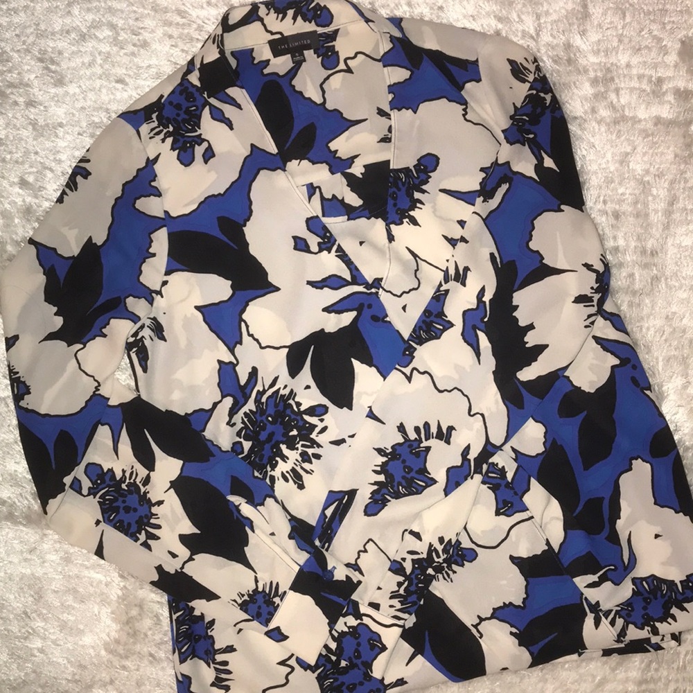 Blue and Black Floral Blouse💓